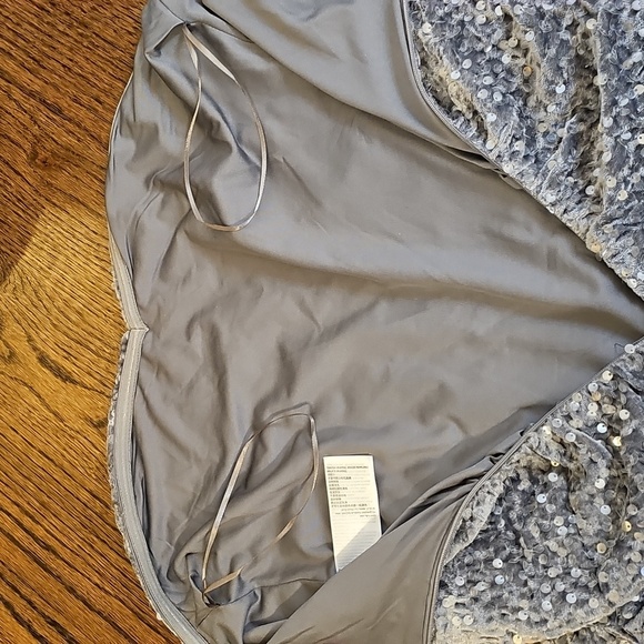 Edikted Siena Sequin Strapless Minidress Size Medium - Picture 7 of 10